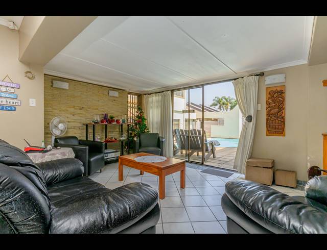 8 BEDROOM FREEHOLD FOR SALE IN WESTVILLE